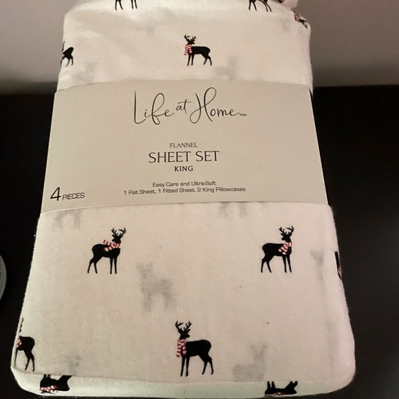 Christmas King Size Sheet Set - Picture 1 of 2